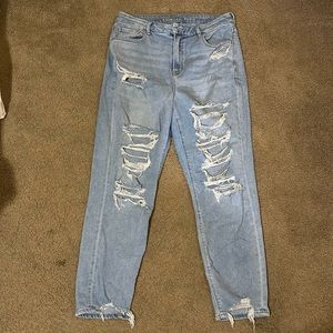 aeo curvy mom jean